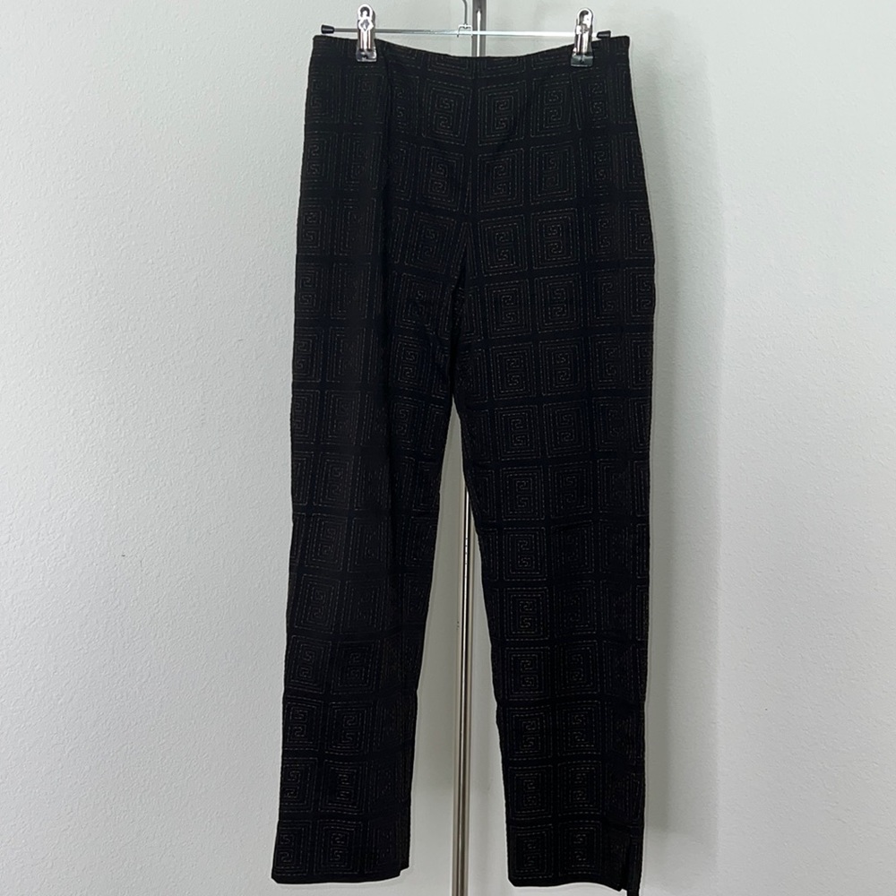 🔹Talbots Embroidered Geometric Pattern Pants